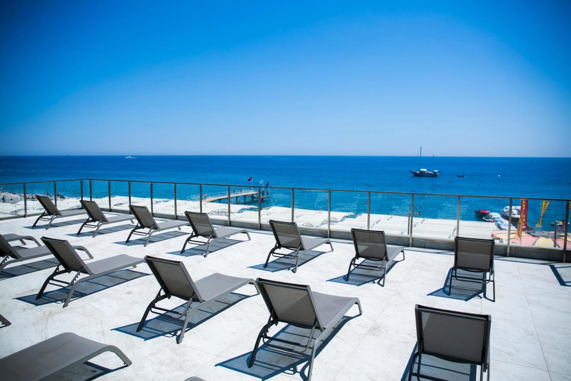 Sailor'S Beach Club ケメル エクステリア 写真